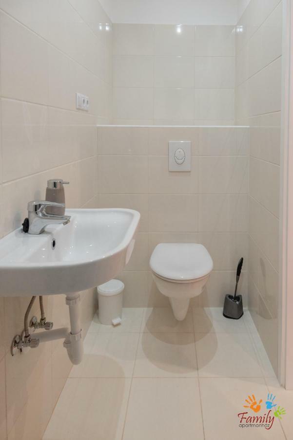 Family Apartmanhaz Apartment Nagykanizsa Luaran gambar