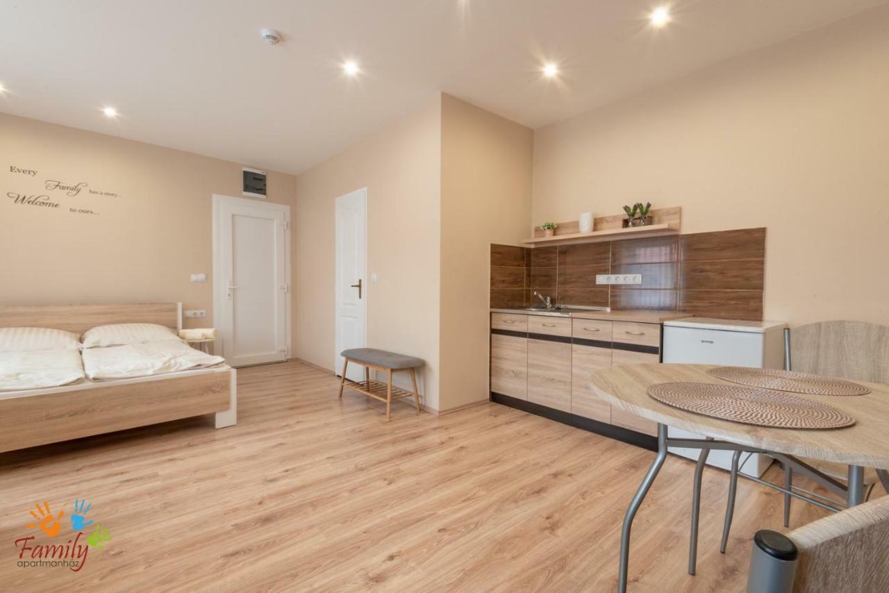 Family Apartmanhaz Apartment Nagykanizsa Luaran gambar