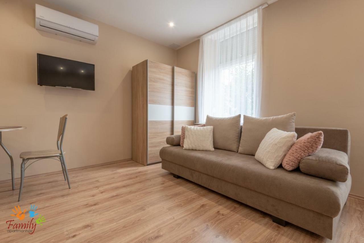 Family Apartmanhaz Apartment Nagykanizsa Luaran gambar